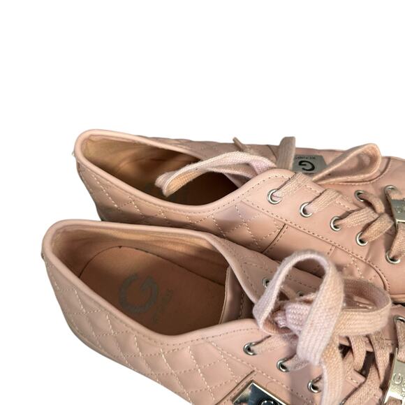 Guess Pink Faux Leather Quilted Sneakers Women's Size 10 Preppy Casual - Picture 3 of 5